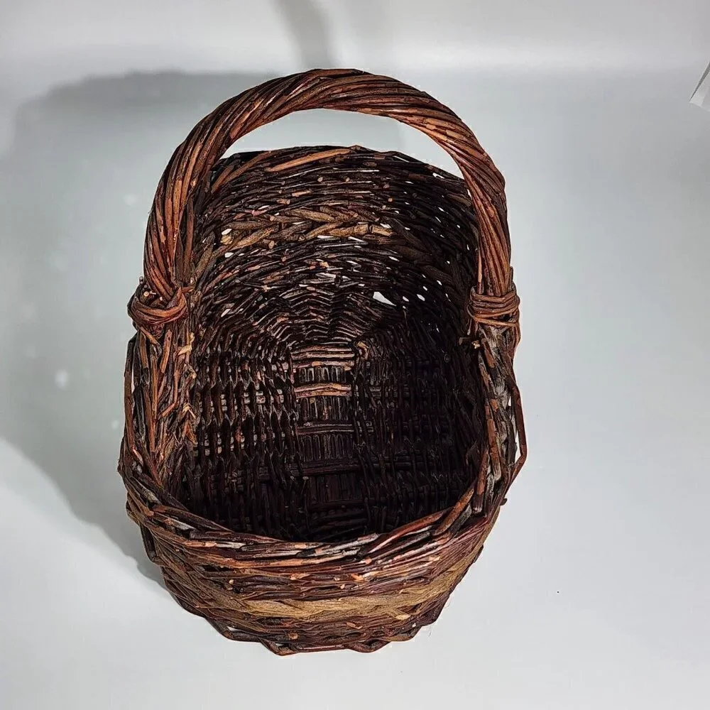 VTG Large Woven Rattan Twig Stick Gathering Basket with Handle Two Toned Brown